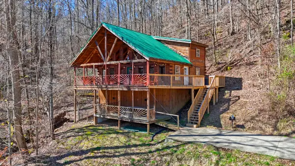 50 Sapphire Drive, Slade, KY 40376