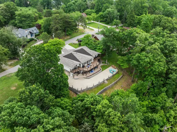 389 Lakeview Drive, Somerset, KY 42503