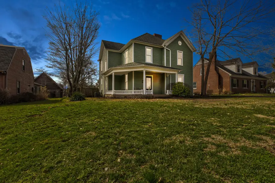 410 W High Street, Mount Sterling, KY 40353 - #3