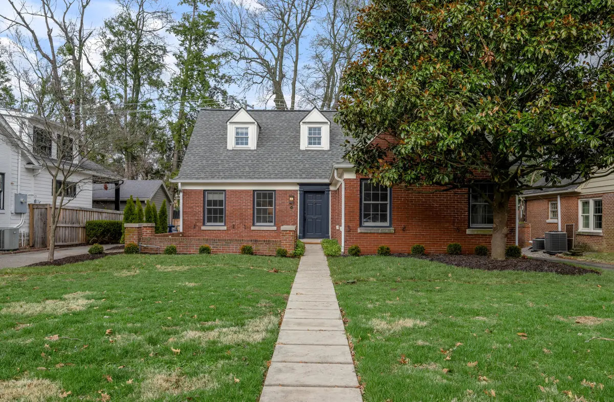 211 Chenault Road, Lexington, KY 40502 - #1