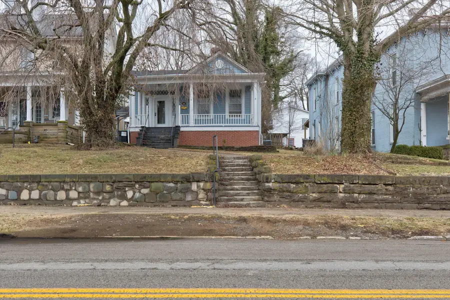 215 W Main Street, Mount Sterling, KY 40353 - #2