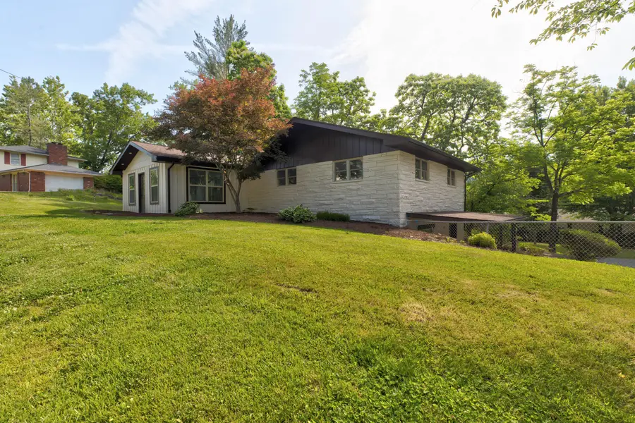 609 Crestview Lane, Morehead, KY 40351 - #3