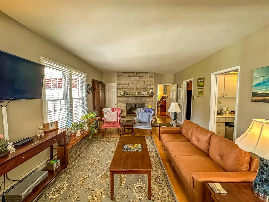 7581 Mcwhorter Road, London, KY 40741 - #3