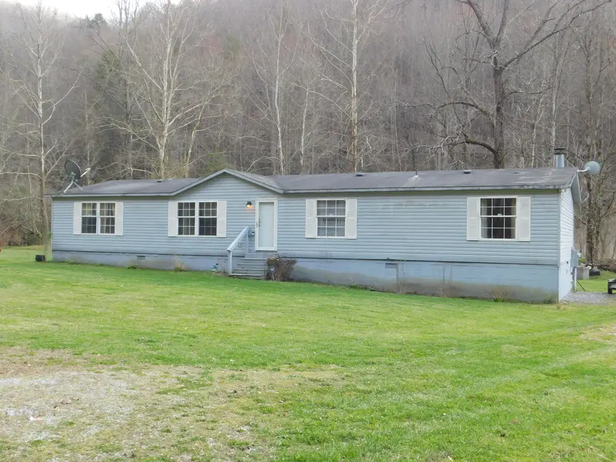 16062 U.s. 421, Cranks, KY 40820 - #3