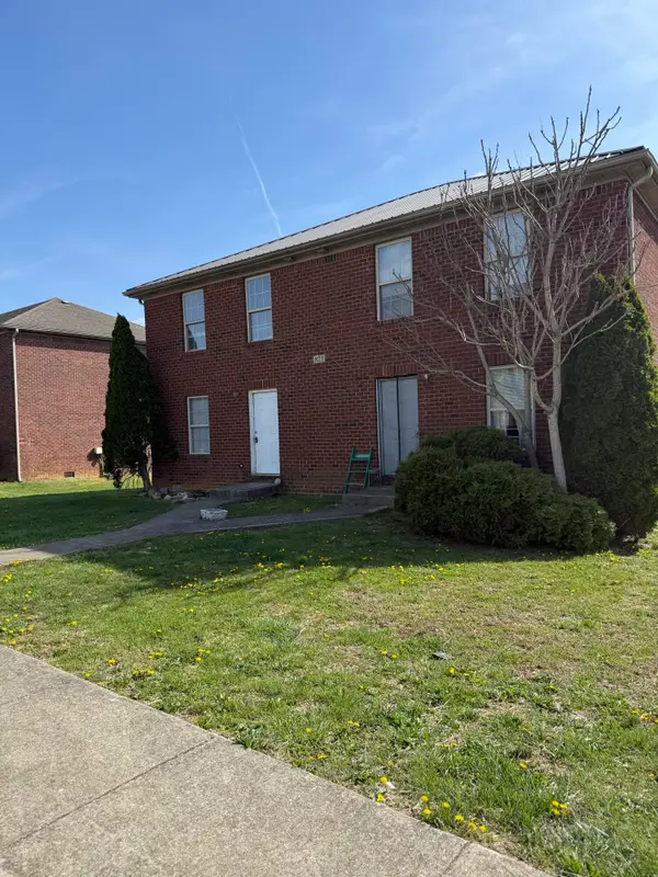 821 Ridgewood Drive #1-2, Berea, KY 40403