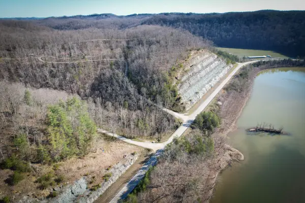 1 Running Ridge Road, Wellington, KY 40387