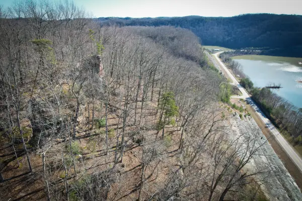1 Whispering Oaks Road, Wellington, KY 40387