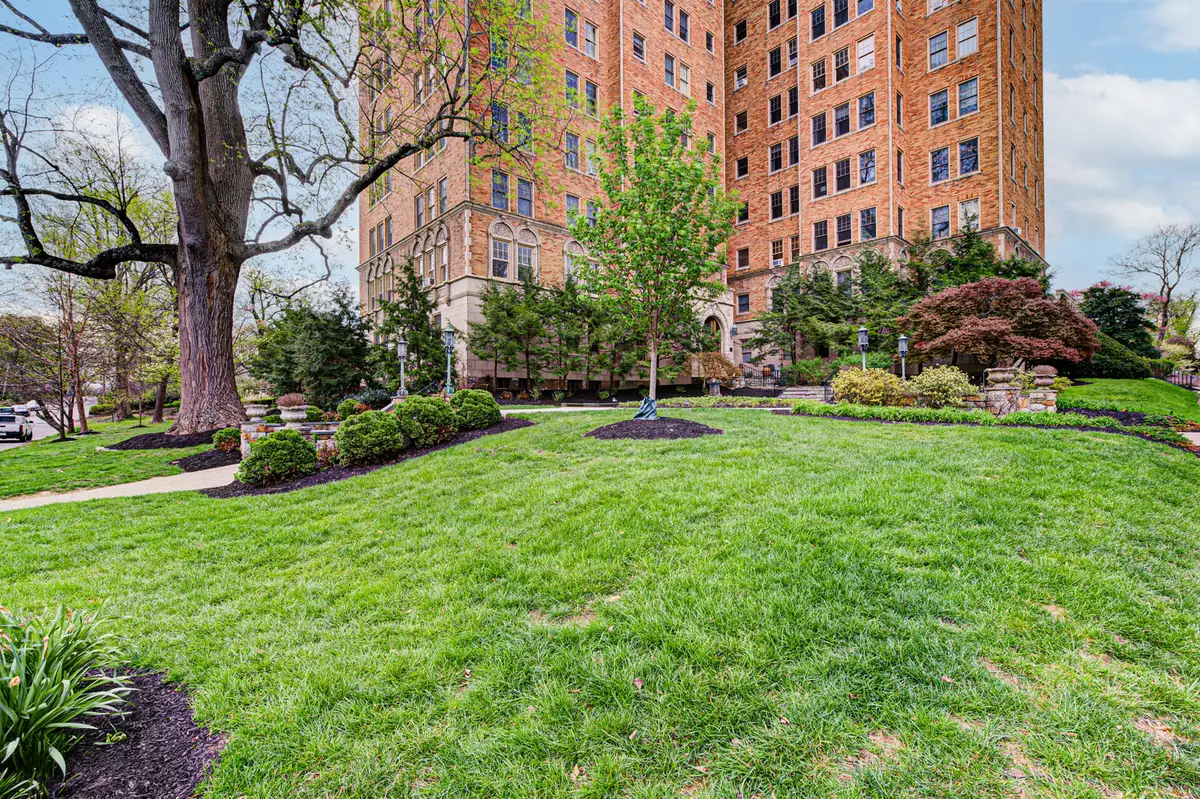 2140 Bonnycastle Avenue #3E, Louisville, KY 40205 - #1