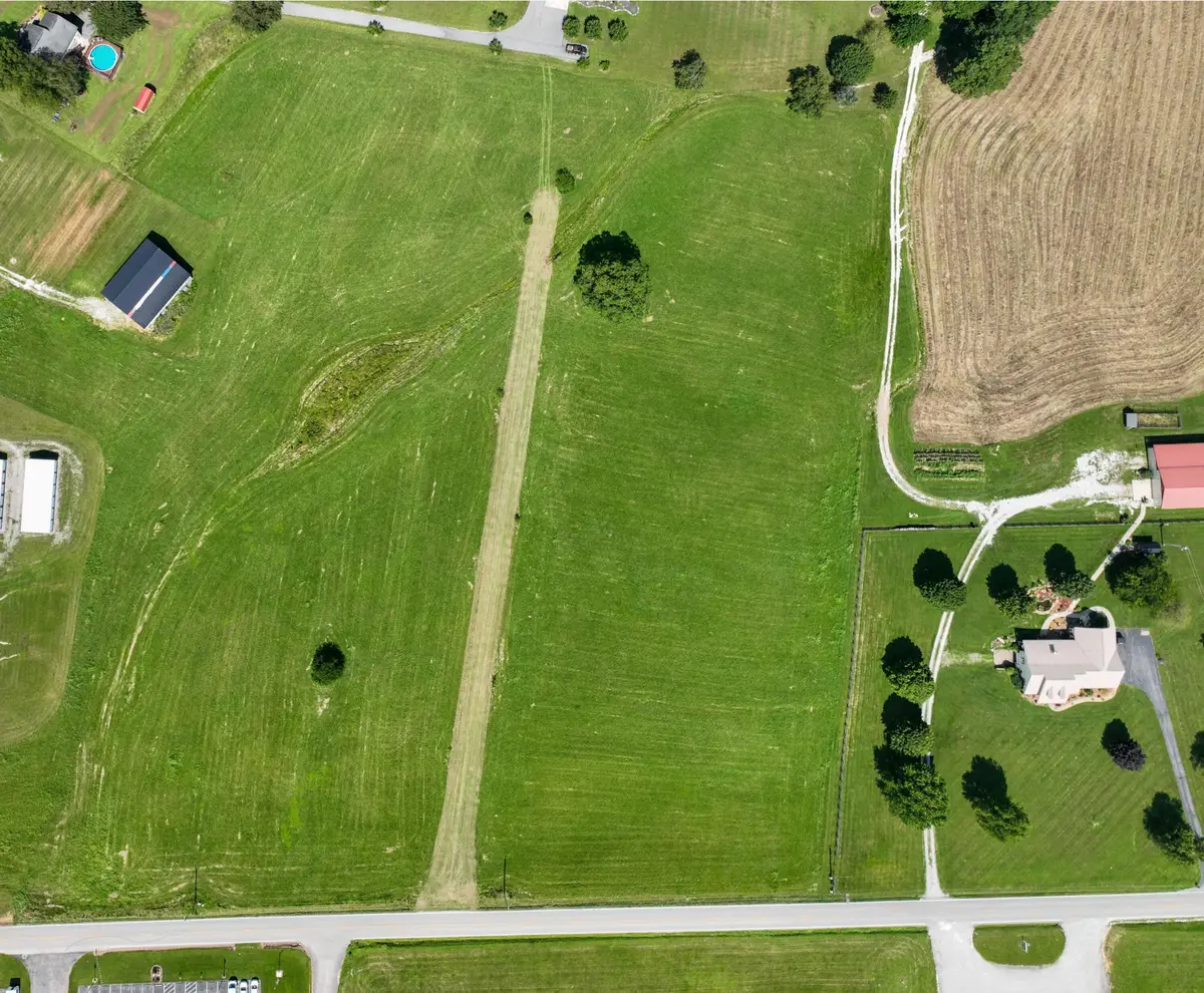 9 State Hwy 290, McKee, KY 40447 - #1