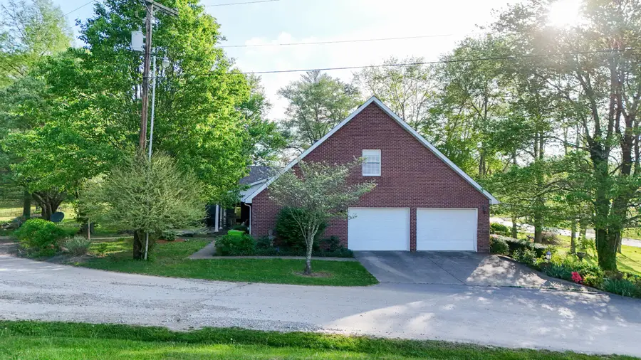 5686 Slate Lick Road, London, KY 40741 - #3
