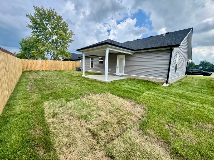 112 Bow Bridge Drive, Berea, KY 40403 - #3