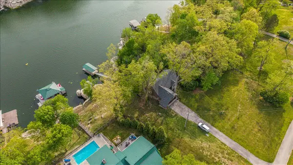 475 Ron Clar Drive, Lancaster, KY 40444