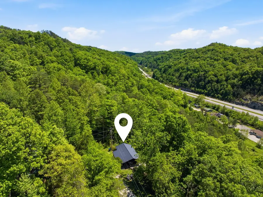 240 Robbie Ridge Road, Stanton, KY 40380 - #2