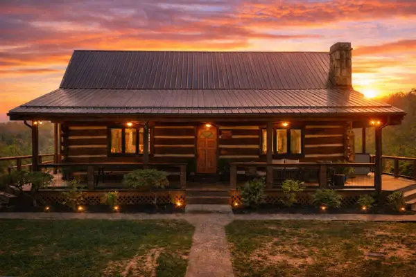 296  Manor House Road, Campton, KY 41301