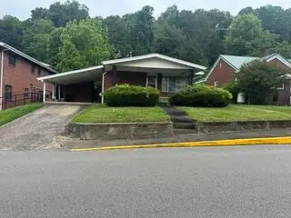 403 E Mound Street, Harlan, KY 40831 - #3