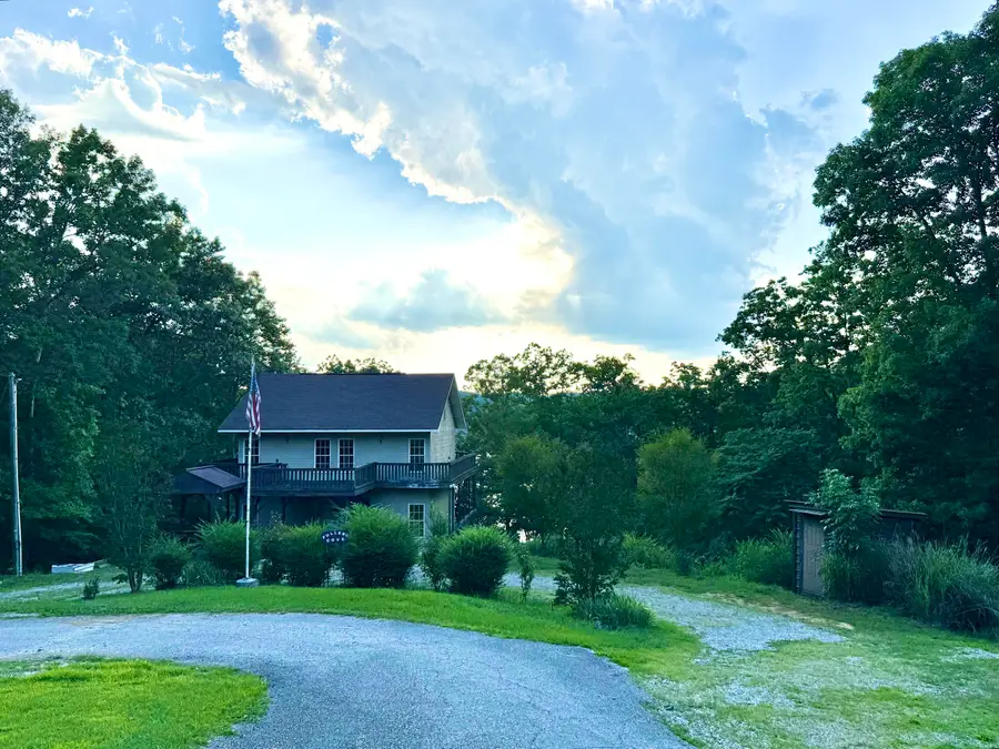 340 Hunters Paradise Road, Monticello, KY 42633 - #2