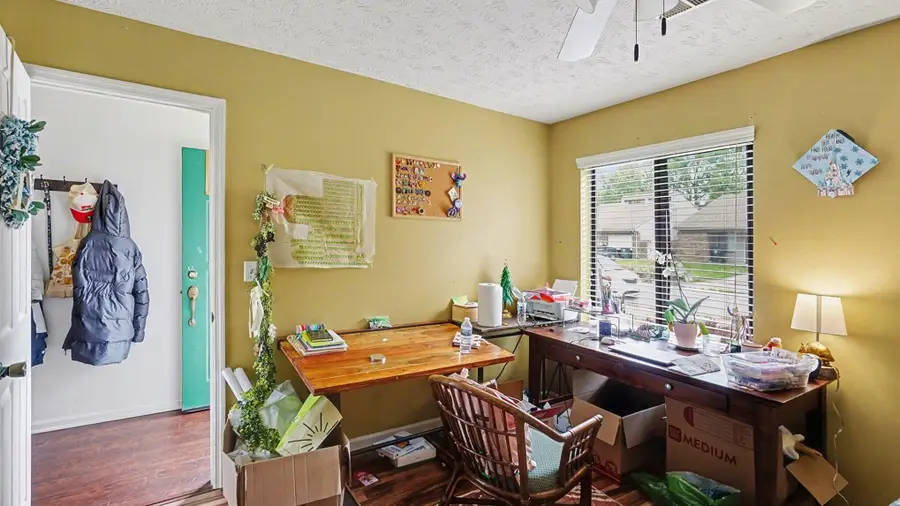 1737 Prairie Circle, Lexington, KY 40515 - #2