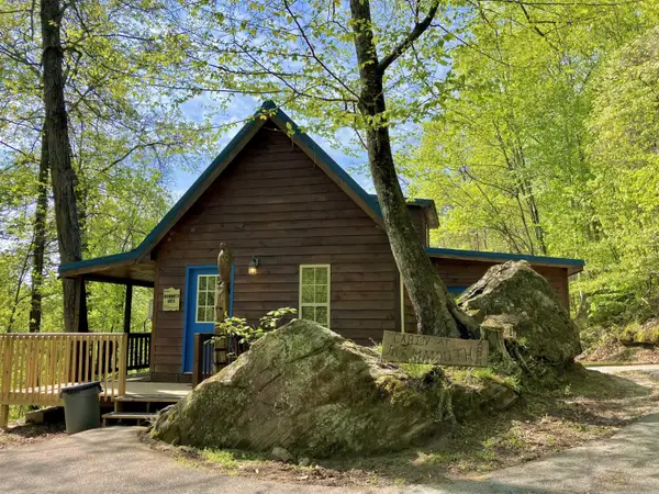 50 Getaways Road, Stanton, KY 40380