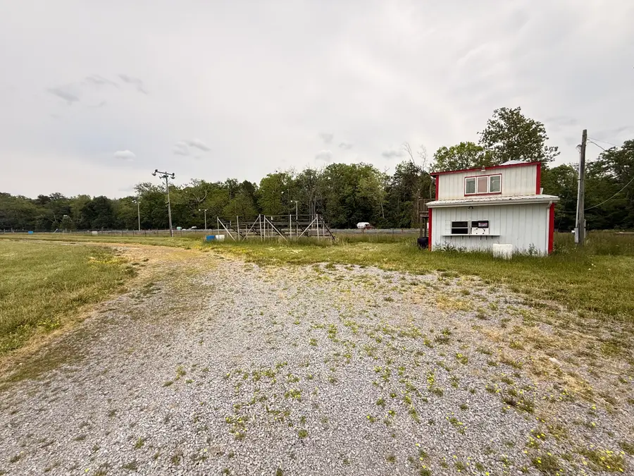 1 Yates Road, Stanford, KY 40484 - #3