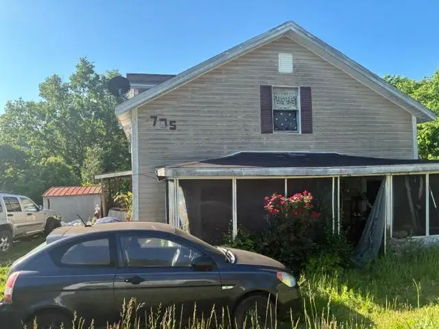 705 Hillcrest Avenue, Frankfort, KY 40601 - #2