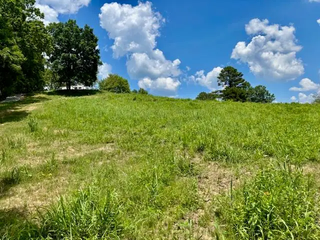 1677 Jackson County High School Road, McKee, KY 40447 - #1