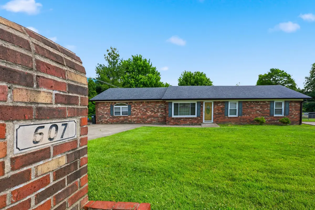 607 Keeneland Drive, Bardstown, KY 40004 - #1