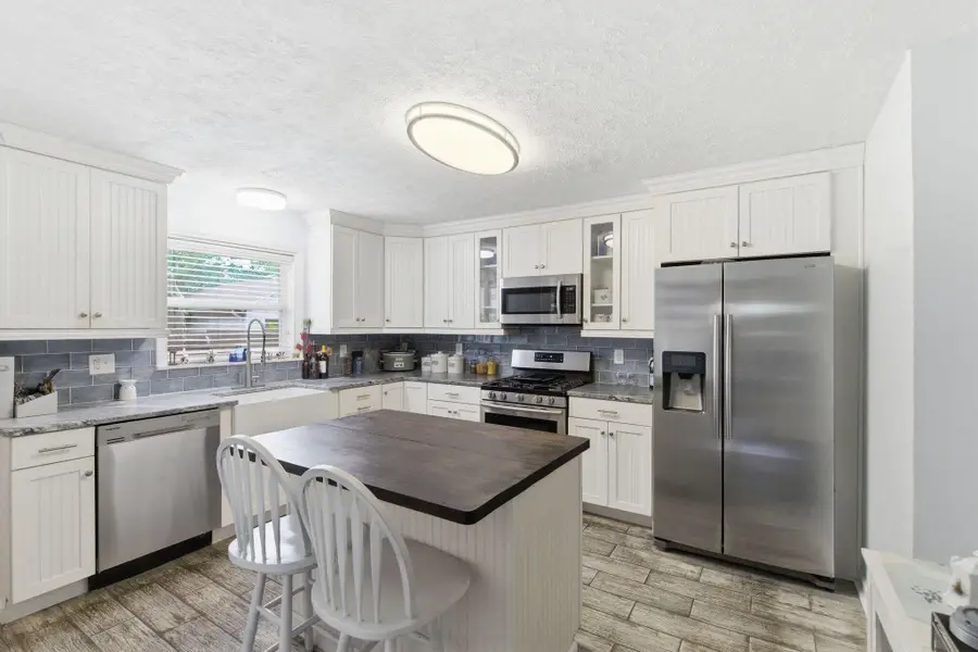 182 Bassett Avenue, Lexington, KY 40502 - #2