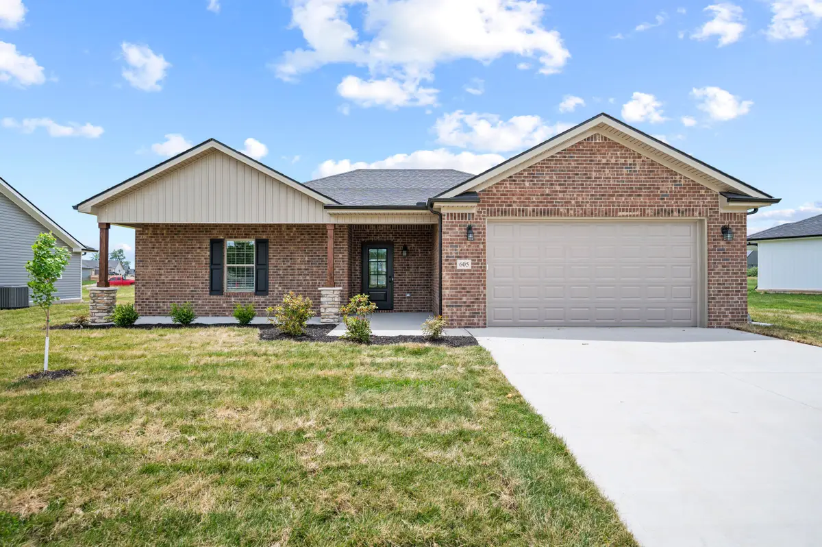 605 Comanche Drive, Richmond, KY 40475 - #1