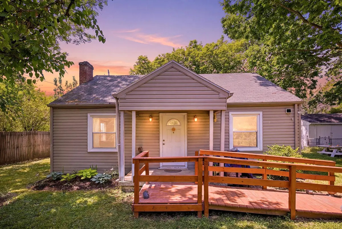 173 1/2 E Main Street, Frankfort, KY 40601 - #1