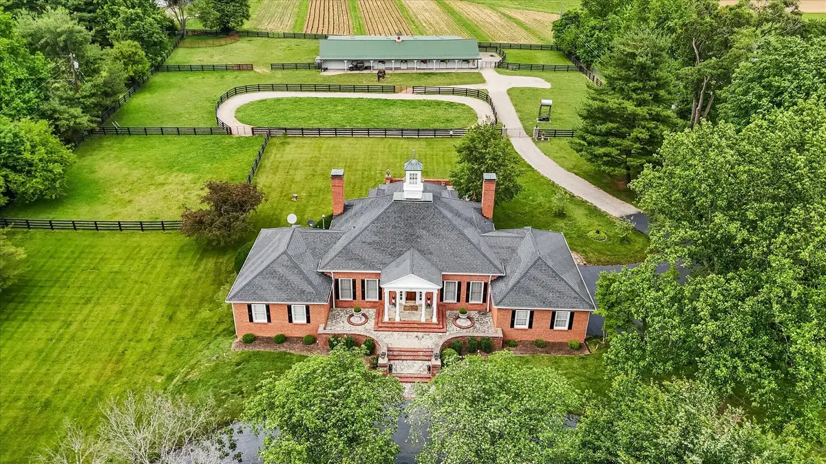 181 Wedgewood Drive, Shelbyville, KY 40065 - #1