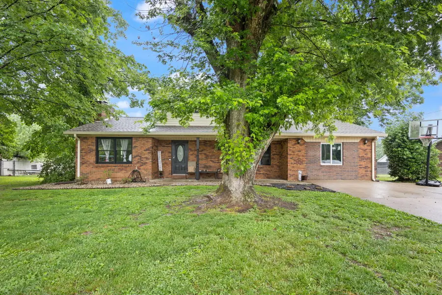 3706 Hickory Hill Drive, Somerset, KY 42503 - #2