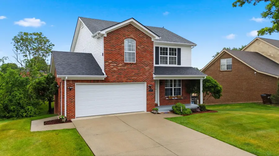 1049 Heathcliff Drive, Richmond, KY 40475 - #2