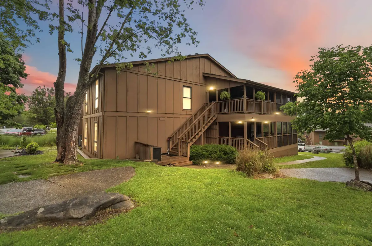 9-4 Woodson Bend Drive, Bronston, KY 42518 - #1