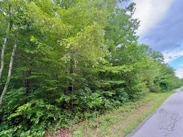 1200  Owens Branch Road, Dunnville, KY 42528
