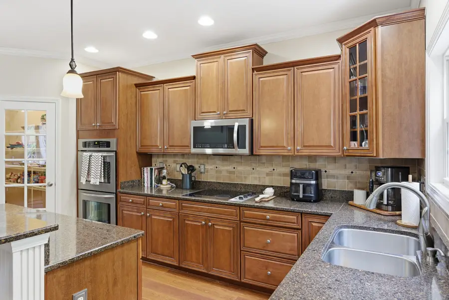 121 Gleneagles Way, Versailles, KY 40383 - #2