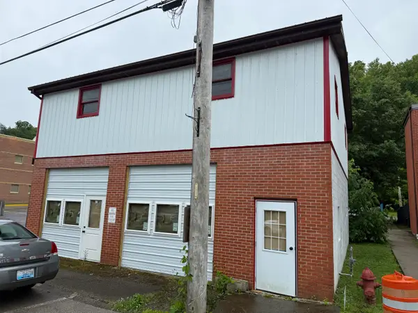155 Back Street, Frenchburg, KY 40322