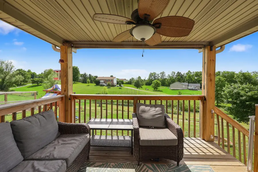 110 Saddle Brook Circle, Berea, KY 40403 - #2