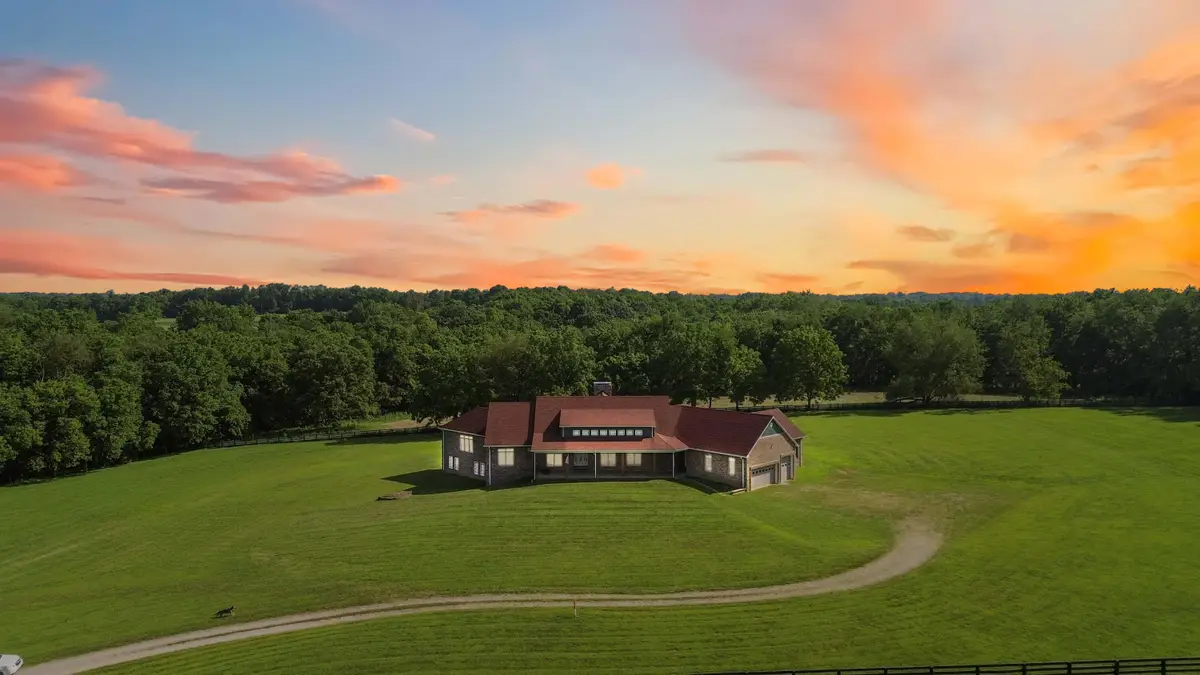 1599 Woodlake Road, Midway, KY 40347 - #1