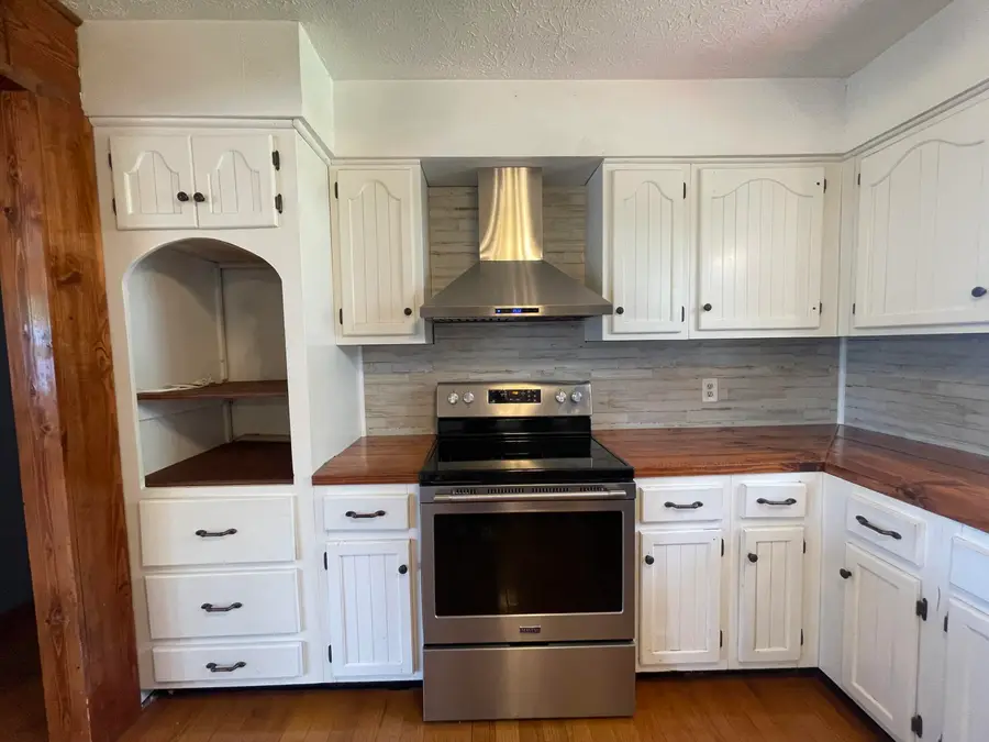 35 Barker Spur Road, Lily, KY 40740 - #3