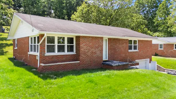 725 W Sun Street, Morehead, KY 40351