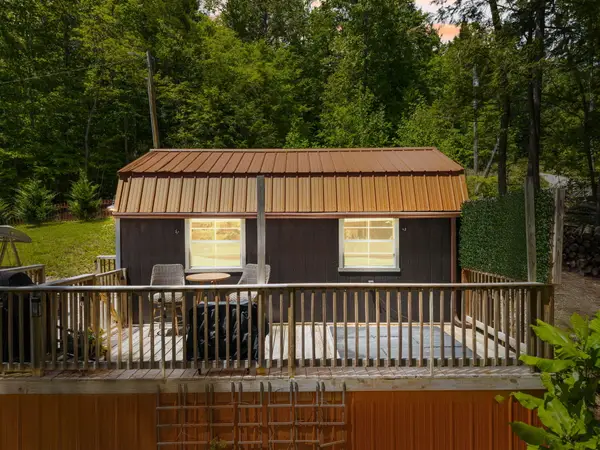 108 Spirit View Lake Dr, Campton, KY 41301