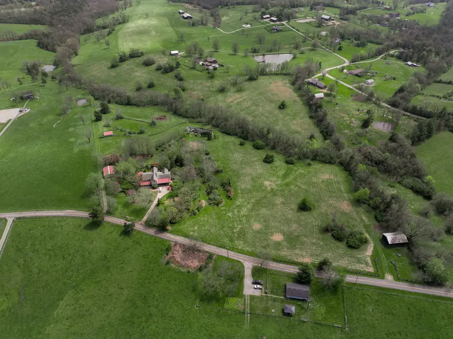 7950 Mccowans Ferry Road, Versailles, KY 40383 - #2