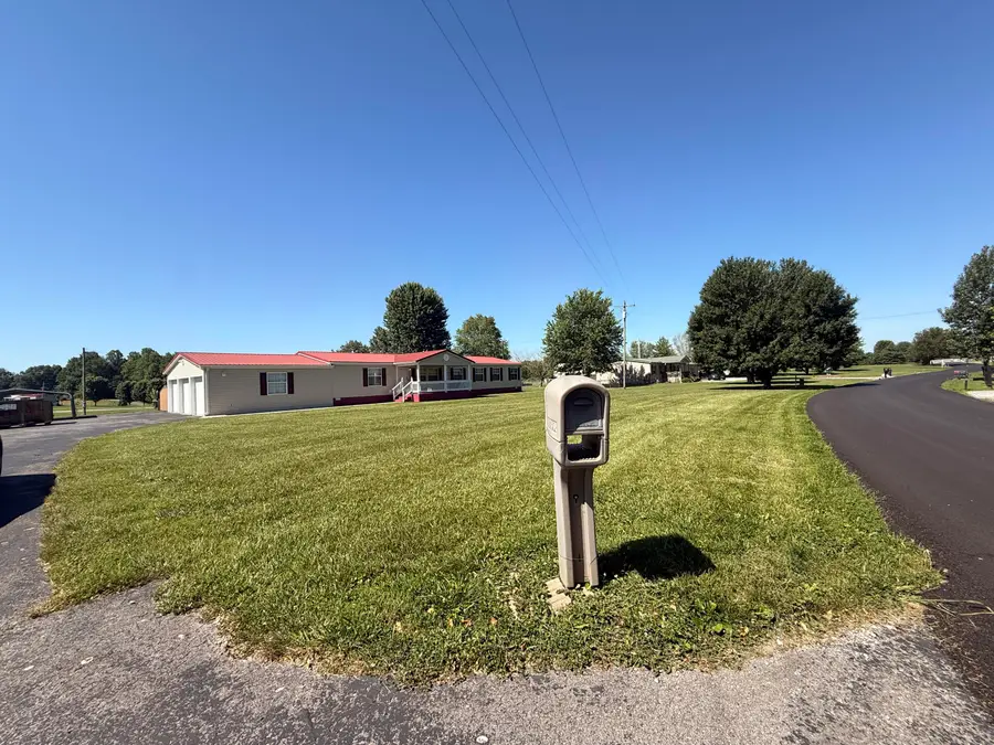524 Parks Ridge Road, Russell Springs, KY 42642 - #2