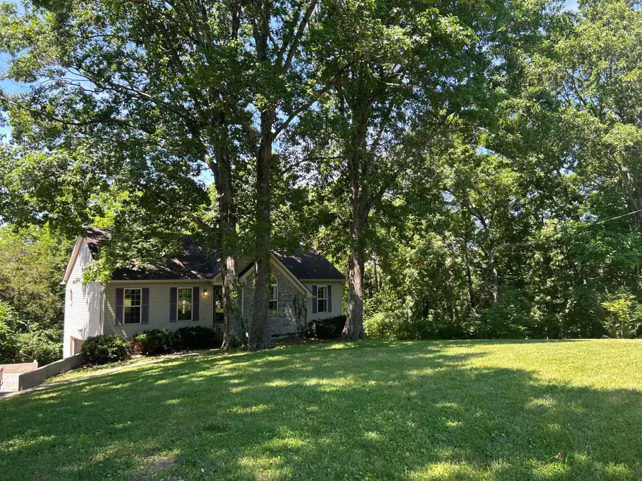 69 Hickory Woods Court, Taylorsville, KY 40071 - #2