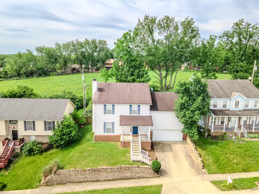 2400 English Station Drive, Lexington, KY 40514 - #2