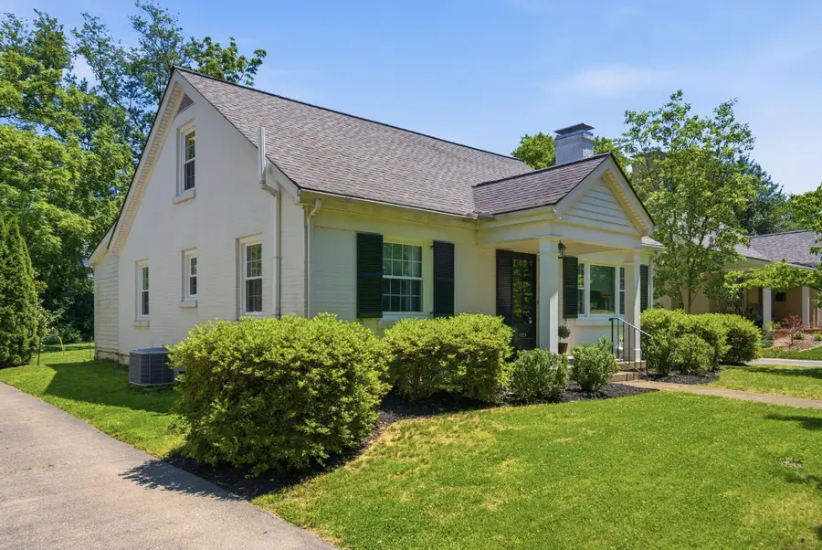 1221 Providence Lane, Lexington, KY 40502 - #2