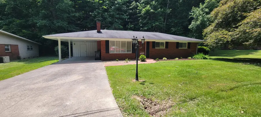 1217 Knapp Avenue, Morehead, KY 40351 - #3