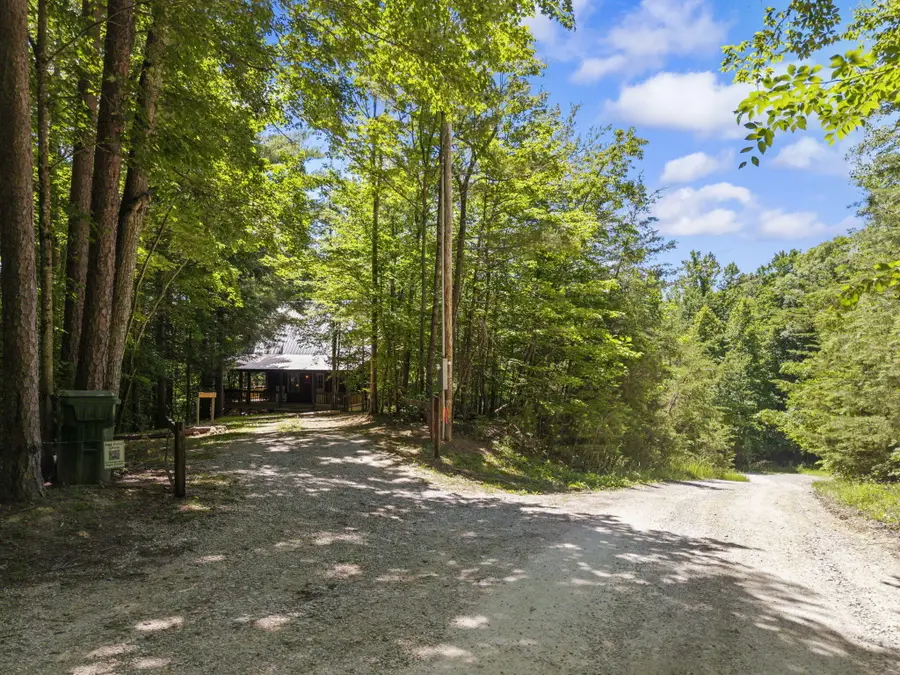 611 Paradise Drive, Rogers, KY 41365 - #3
