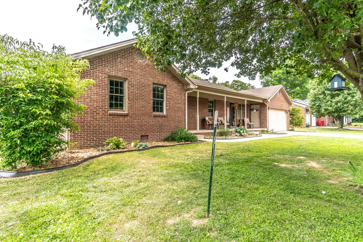 128 S Cumberland Street, Berea, KY 40403 - #1