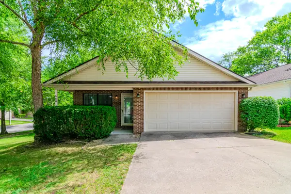 668 Kingsbury Road, Lexington, KY 40509